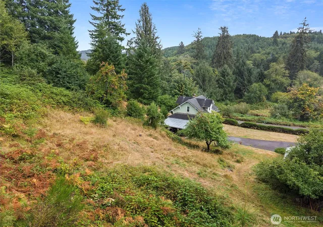 Photo 3 of Single family home for sale at 23 Elk Crk Rd, Raymond, WA 98577 | MLS# NWM2578445 | Listing updated on 2026-09-25