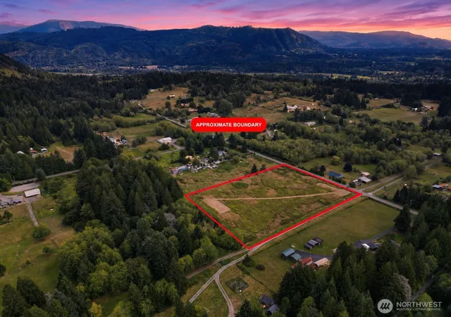 Photo 3 of Sale Pending at 11301 Grandview Rd, Arlington, WA 98223 | MLS# NWM2578463 | Listing updated on 2026-09-24