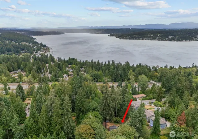 Photo 3 of Single family home for sale at 16931 Se Newport Way, Bellevue, WA 98006 | MLS# NWM2578465 | Listing updated on 2026-10-01