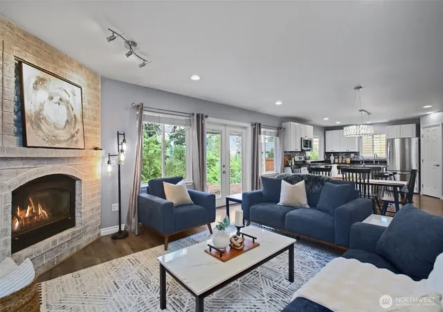 Photo 3 of Single family home for sale at 16931 SE Newport Way, Bellevue, WA 98006 | MLS# NWM2578465 | Listing updated on 2026-10-01