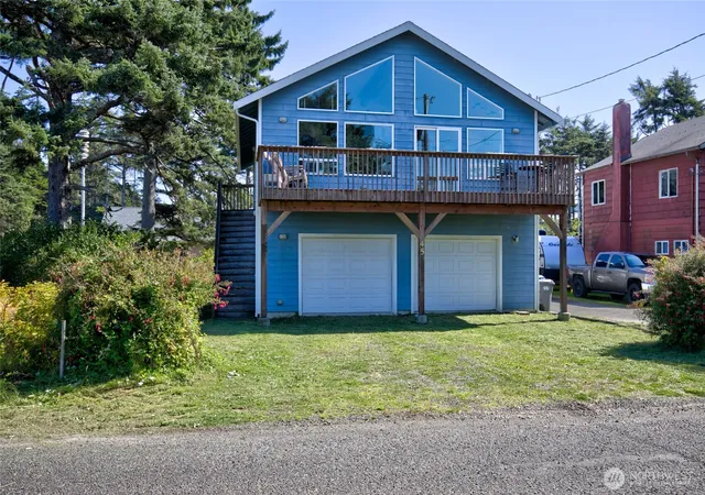 Photo 1 of Single family home for sale at 45 S 3rd Street, Pacific Beach, WA 98571 | MLS# NWM2578467 | Listing updated on 2026-09-26