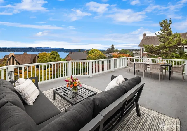 Photo 2 of Sale Pending at 3247 Cascadia Ave S, Seattle, WA 98144 | MLS# NWM2578486 | Listing updated on 2026-09-22