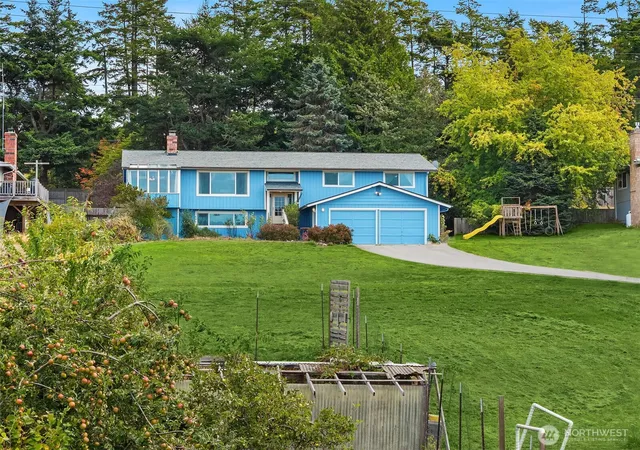 Photo 2 of Sale Pending at 2861 Heller Rd, Oak Harbor, WA 98277 | MLS# NWM2578506 | Listing updated on 2026-09-23