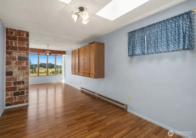 Photo 4 of Sale Pending at 2861 Heller Rd, Oak Harbor, WA 98277 | MLS# NWM2578506 | Listing updated on 2026-09-23