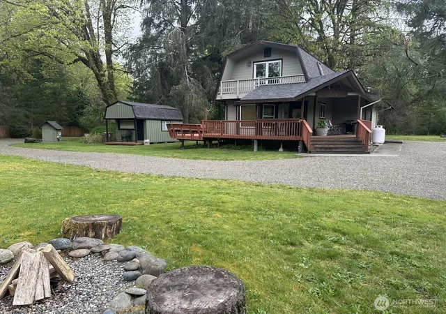 Photo 3 of Single family home for sale at 621 W Satsop Maple Glen, Elma, WA 98541 | MLS# NWM2578541 | Listing updated on 2026-09-25