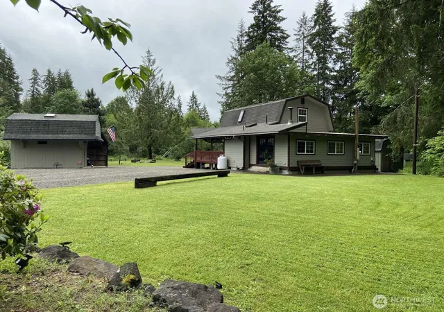 Photo 4 of Single family home for sale at 621 W Satsop Maple Glen, Elma, WA 98541 | MLS# NWM2578541 | Listing updated on 2026-09-25