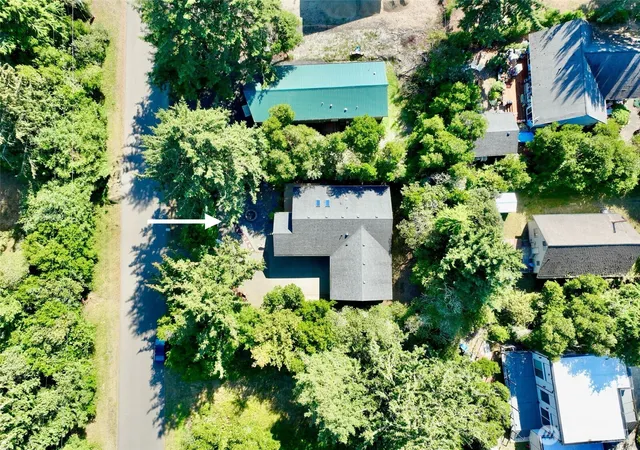Photo 3 of Single family home for sale at 143 S Oar Loop SW, Ocean Shores, WA 98569 | MLS# NWM2578553 | Listing updated on 2026-09-23