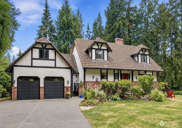 Photo 1 of Single family home for sale at 18115 Ne 113th Street, Redmond, WA 98052 | MLS# NWM2578571 | Listing updated on 2026-10-02
