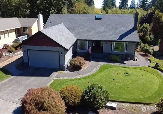 Photo 2 of Sale Pending at 3737 Goldcrest Hts Nw, Olympia, WA 98502 | MLS# NWM2578587 | Listing updated on 2026-09-18