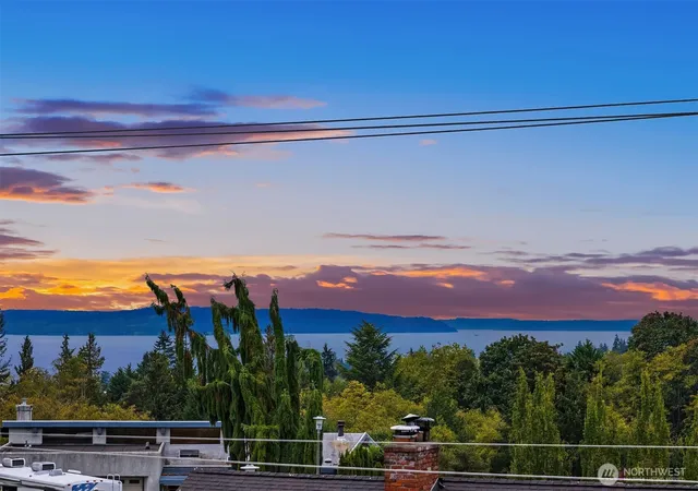 Photo 1 of Condo for sale at 550 Paradise Ln #B201, Edmonds, WA 98020 | MLS# NWM2578590 | Listing updated on 2026-09-28