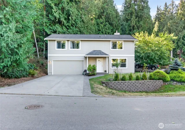 Photo 1 of Single family home for sale at 41 Marigold Dr, Bellingham, WA 98229 | MLS# NWM2578620 | Listing updated on 2026-09-25