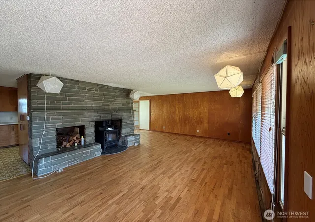 Photo 3 of Sale Pending at 821 Danielson Rd, Forks, WA 98331 | MLS# NWM2578646 | Listing updated on 2026-09-24