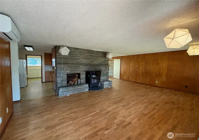 Photo 4 of Sale Pending at 821 Danielson Rd, Forks, WA 98331 | MLS# NWM2578646 | Listing updated on 2026-09-24