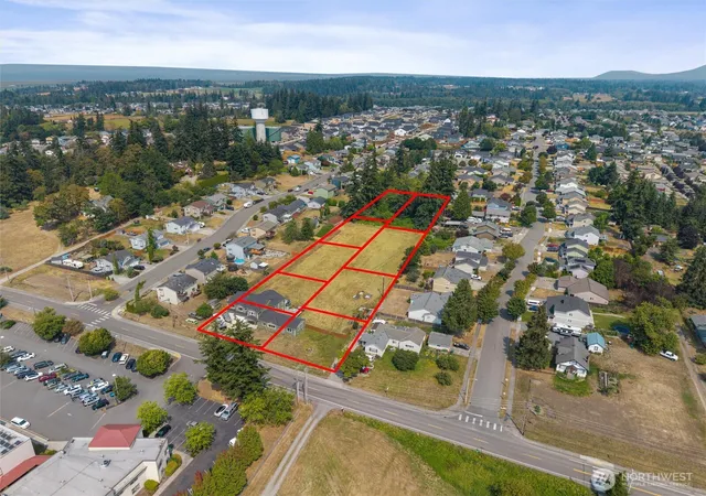 Photo 3 of Single family home for sale at 7325 276th Street Nw, Stanwood, WA 98292 | MLS# NWM2578662 | Listing updated on 2026-09-25