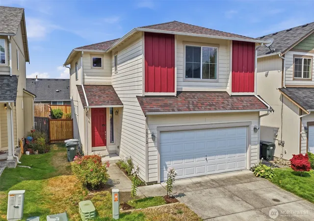 Photo 1 of Single family home for sale at 18512 98th Avenue E, Puyallup, WA 98375 | MLS# NWM2578675 | Listing updated on 2026-10-01