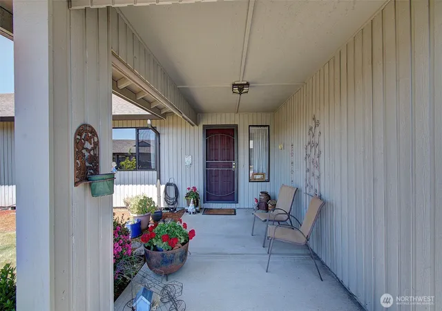 Photo 3 of Condo for sale at 1206 Nw 133rd Street #A, Vancouver, WA 98685 | MLS# NWM2578685 | Listing updated on 2026-10-02