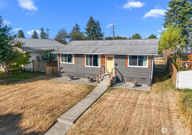 Photo 1 of Sale Pending at 1532 S Prospect St, Tacoma, WA 98405 | MLS# NWM2578692 | Listing updated on 2026-09-22