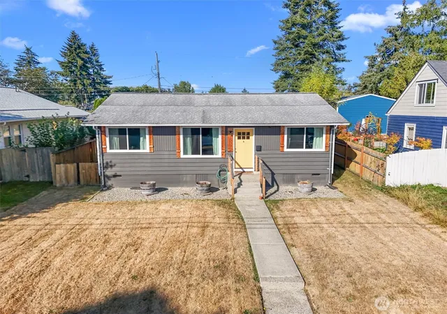 Photo 2 of Sale Pending at 1532 S Prospect St, Tacoma, WA 98405 | MLS# NWM2578692 | Listing updated on 2026-09-22