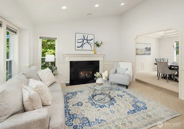 Photo 3 of Sale Pending at 4718 191st Place NE, Sammamish, WA 98074 | MLS# NWM2578698 | Listing updated on 2026-09-28