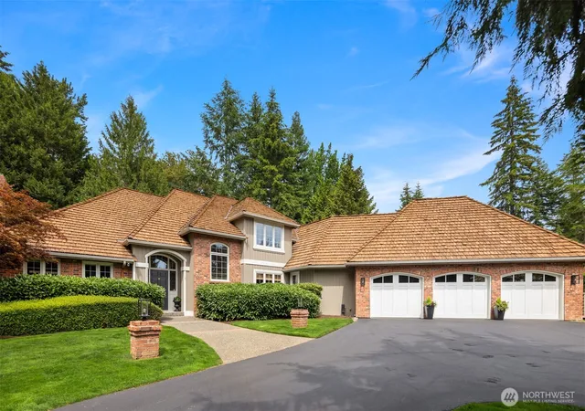 Photo 1 of Single family home for sale at 22008 Ne 66th Place, Redmond, WA 98053 | MLS# NWM2578713 | Listing updated on 2026-10-01