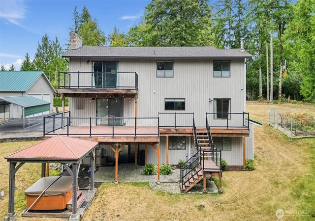 Photo 3 of Sale Pending at 31845 197th Avenue Se, Kent, WA 98042 | MLS# NWM2578714 | Listing updated on 2026-09-22