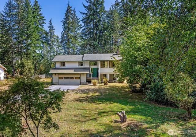 Photo 3 of Single family home for sale at 4505 Phillips Rd SE, Port Orchard, WA 98366 | MLS# NWM2578721 | Listing updated on 2026-09-22