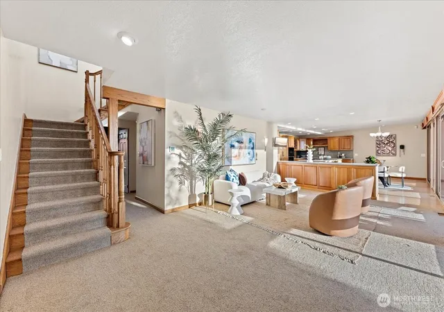 Photo 2 of Single family home for sale at 1124 S 274th Place, Des Moines, WA 98198 | MLS# NWM2578753 | Listing updated on 2026-10-15