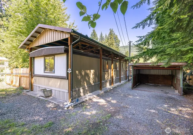 Photo 1 of Sale Pending at 8372 Juniper Ln, Maple Falls, WA 98266 | MLS# NWM2578778 | Listing updated on 2026-10-02