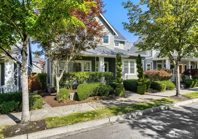Photo 2 of Single family home for sale at 2136 Ne Noble St, Issaquah, WA 98029 | MLS# NWM2578779 | Listing updated on 2026-09-30