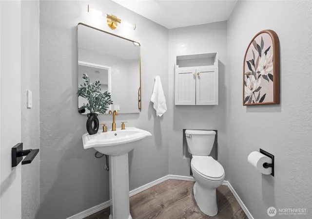 Photo 4 of Condo for sale at 19528 Echo Lake Pl N #B101, Shoreline, WA 98133 | MLS# NWM2578790 | Listing updated on 2026-09-25