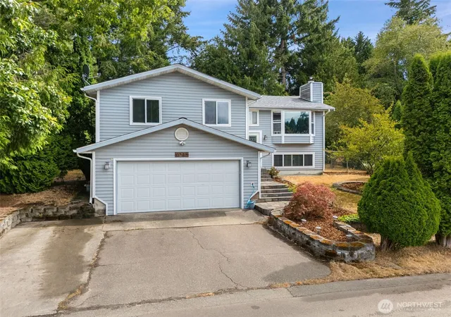 Photo 1 of Single family home for sale at 7048 Aegean Blvd Ne, Bremerton, WA 98311 | MLS# NWM2578797 | Listing updated on 2026-10-01