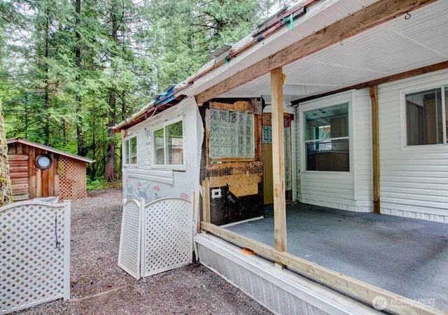 Photo 2 of Manufactured home for sale at 39 Wilderness Way, Deming, WA 98244 | MLS# NWM2578811 | Listing updated on 2026-10-02