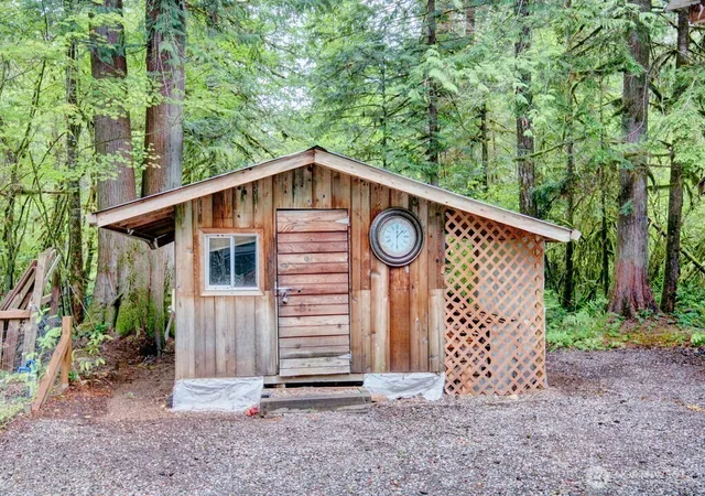 Photo 3 of Manufactured home for sale at 39 Wilderness Way, Deming, WA 98244 | MLS# NWM2578811 | Listing updated on 2026-10-02