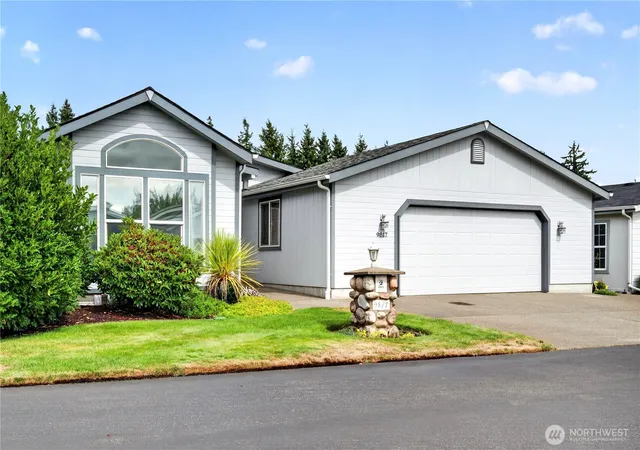 Photo 2 of Manufactured home for sale at 9817 196th Street E #40, Graham, WA 98338 | MLS# NWM2578812 | Listing updated on 2026-09-26