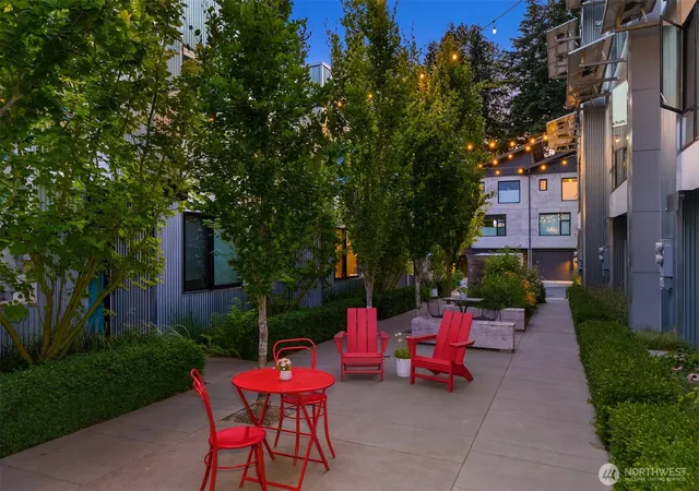 Photo 2 of Townhouse for sale at 519 Madrona Ave Ne #8, Bainbridge Island, WA 98110 | MLS# NWM2578827 | Listing updated on 2026-09-24