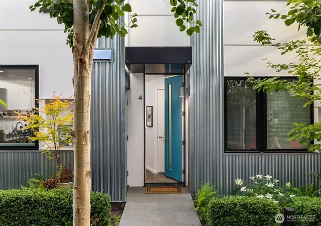 Photo 4 of Townhouse for sale at 519 Madrona Ave NE #8, Bainbridge Island, WA 98110 | MLS# NWM2578827 | Listing updated on 2026-09-24