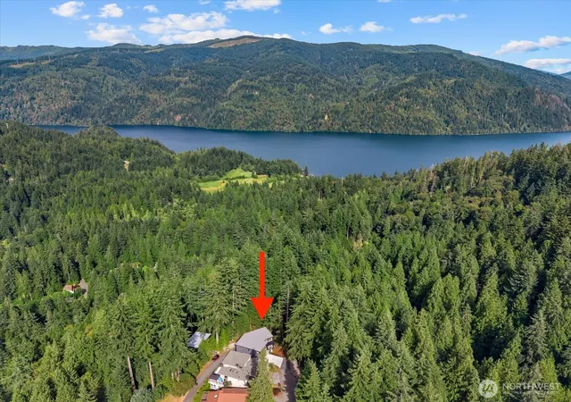 Photo 4 of Single family home for sale at 11 Oval Ct, Bellingham, WA 98229 | MLS# NWM2578841 | Listing updated on 2026-09-25