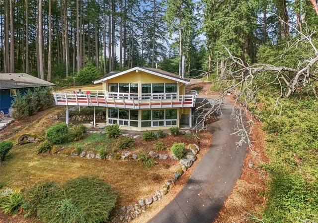 Photo 3 of Single family home for sale at 10006 Eagle Pl, Anderson Island, WA 98303 | MLS# NWM2578846 | Listing updated on 2026-09-23