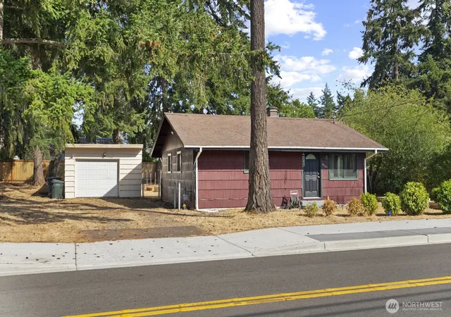 Photo 1 of Single family home for sale at 9701 Hipkins Rd Sw, Lakewood, WA 98498 | MLS# NWM2578864 | Listing updated on 2026-10-01