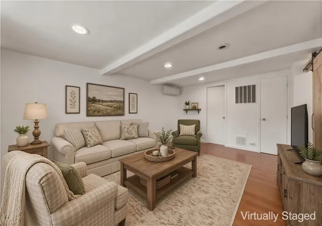 Photo 3 of Single family home for sale at 702 Lewis St, Walla Walla, WA 99362 | MLS# NWM2578870 | Listing updated on 2026-10-26