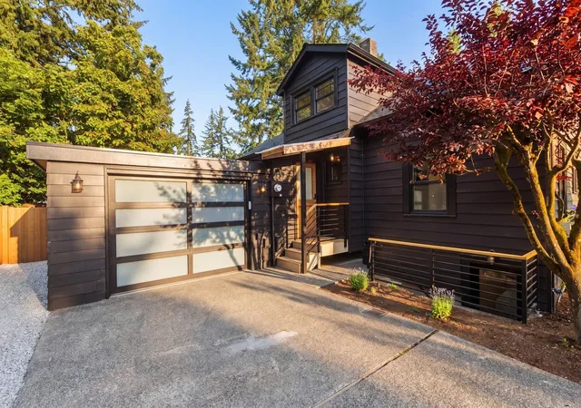 Photo 3 of Single family home for sale at 3513 Ne 187th Court, Lake Forest Park, WA 98155 | MLS# NWM2578904 | Listing updated on 2026-09-27