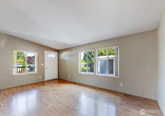 Photo 4 of Manufactured home for sale at 2200 196th Street SE #50, Bothell, WA 98012 | MLS# NWM2578909 | Listing updated on 2026-09-25
