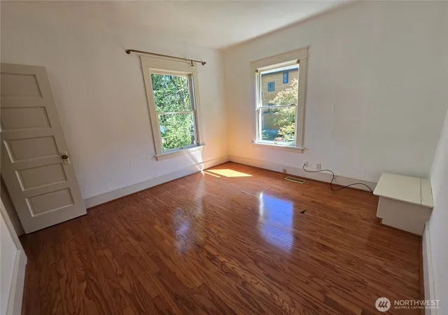 Photo 3 of Single family home for sale at 3456 23rd Avenue W, Seattle, WA 98199 | MLS# NWM2578926 | Listing updated on 2026-09-25