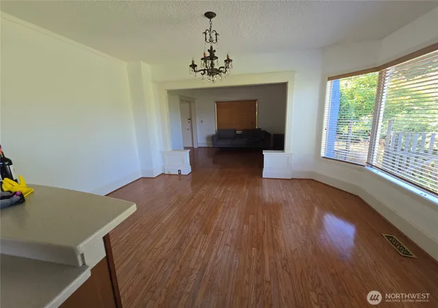 Photo 4 of Single family home for sale at 3456 23rd Avenue W, Seattle, WA 98199 | MLS# NWM2578926 | Listing updated on 2026-09-25