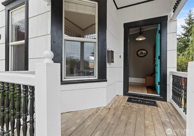 Photo 3 of Single family home for sale at 1921 44th Avenue Sw, Seattle, WA 98116 | MLS# NWM2578935 | Listing updated on 2026-09-26