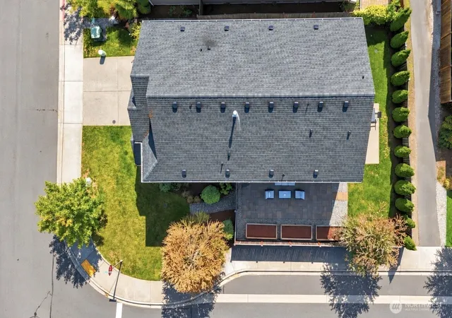 Photo 3 of Sale Pending at 10332 Driftwood Ave, Gig Harbor, WA 98332 | MLS# NWM2578960 | Listing updated on 2026-09-22