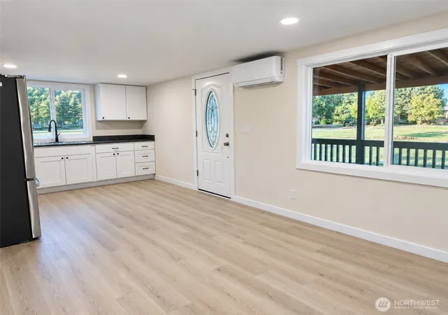 Photo 4 of Manufactured home for sale at 262 Mossyrock Rd W #34, Mossyrock, WA 98564 | MLS# NWM2578985 | Listing updated on 2026-09-25