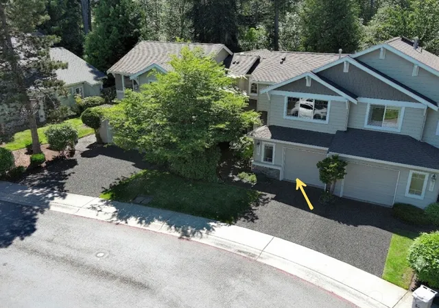 Photo 2 of Sale Pending at 575 Elma Ave Ne, Renton, WA 98059 | MLS# NWM2579002 | Listing updated on 2026-09-24