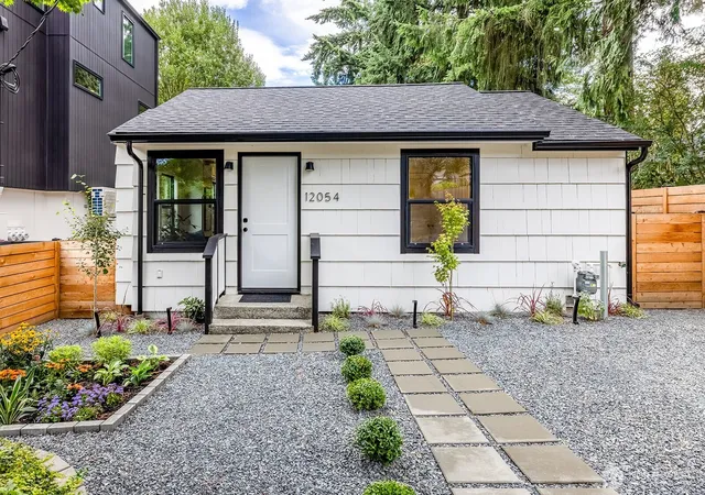 Photo 2 of Sale Pending at 12054 20th Avenue Ne, Seattle, WA 98125 | MLS# NWM2579005 | Listing updated on 2026-09-25