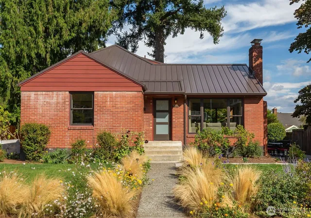 Photo 1 of Sale Pending at 7318 54th Avenue Ne, Seattle, WA 98115 | MLS# NWM2579020 | Listing updated on 2026-09-25